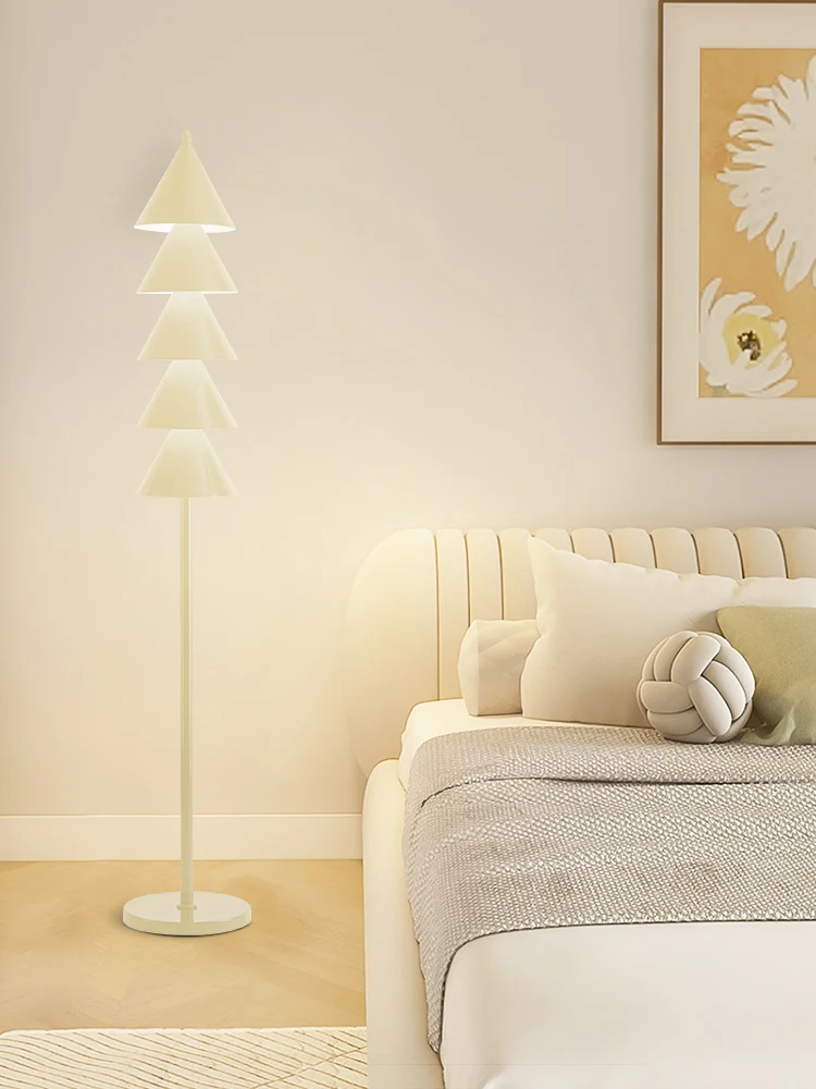Lampa podłogowa pełne spektrum – Sofas recenzja i cena